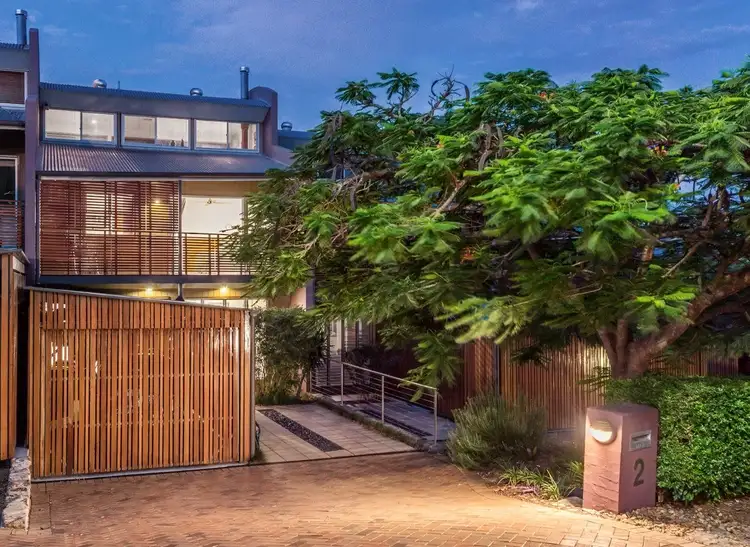 2/1 Norfolk Street, Coorparoo QLD 4151