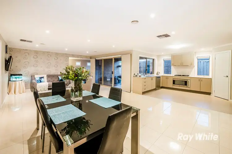 22 Caribbean Pine Court, Lyndhurst VIC 3975