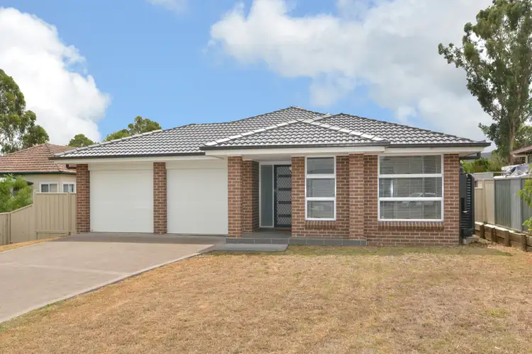 28 Walmsley Street, Millfield NSW 2325