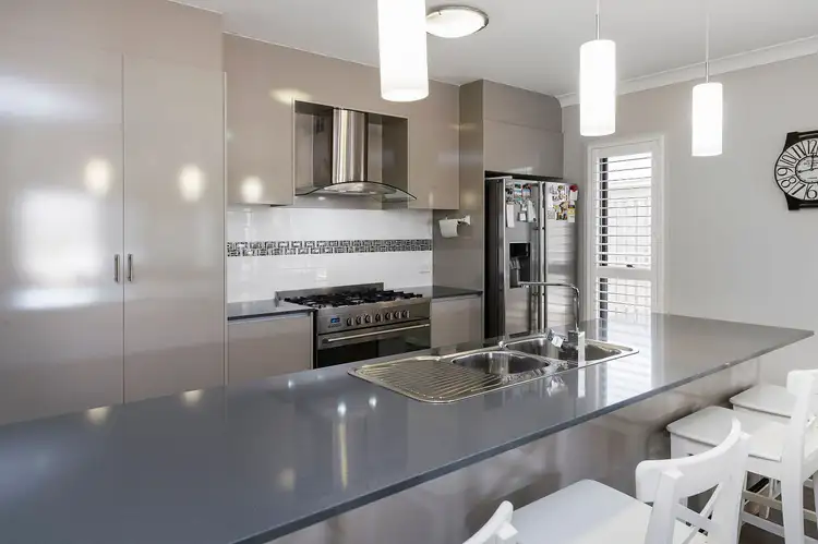 17 Greenmount Street, Pimpama QLD 4209