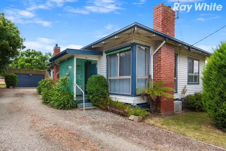 66 Railway Avenue, Tynong VIC 3813