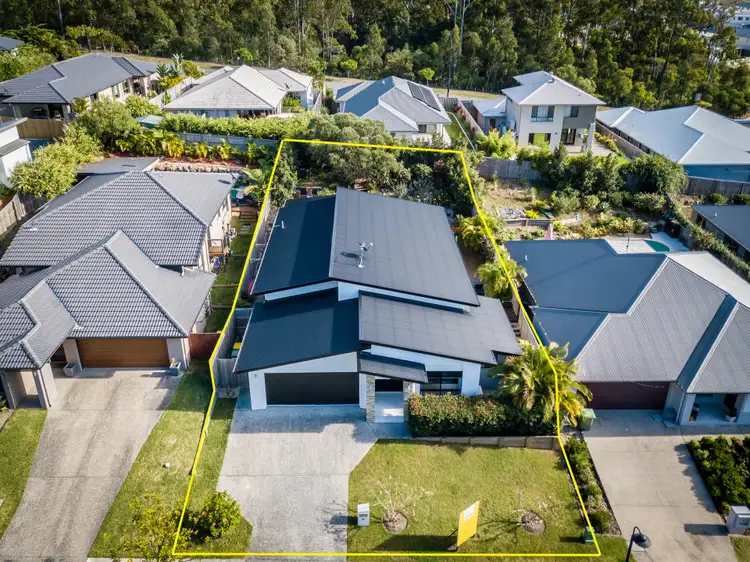 11 Green Court, Reedy Creek QLD 4227