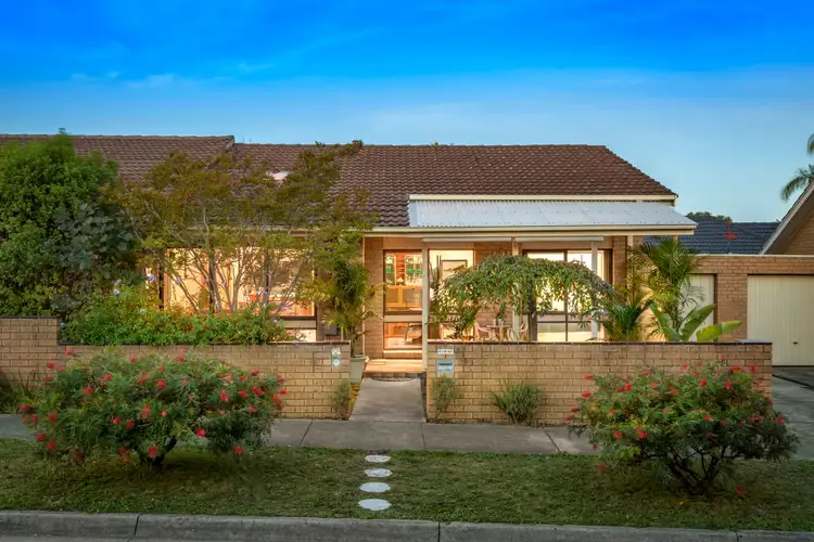 Main view of Homely unit listing, 2/197 Waverley Road, Mount Waverley VIC 3149