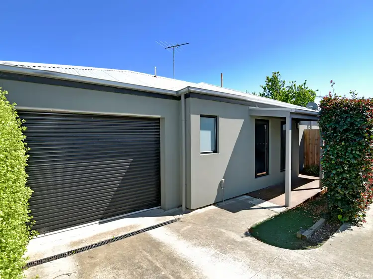 2/138 Francis Street, Belmont VIC 3216
