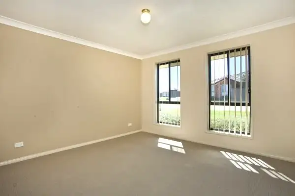 Sixth view of Homely house listing, 10 Harvest Court, East Branxton NSW 2335