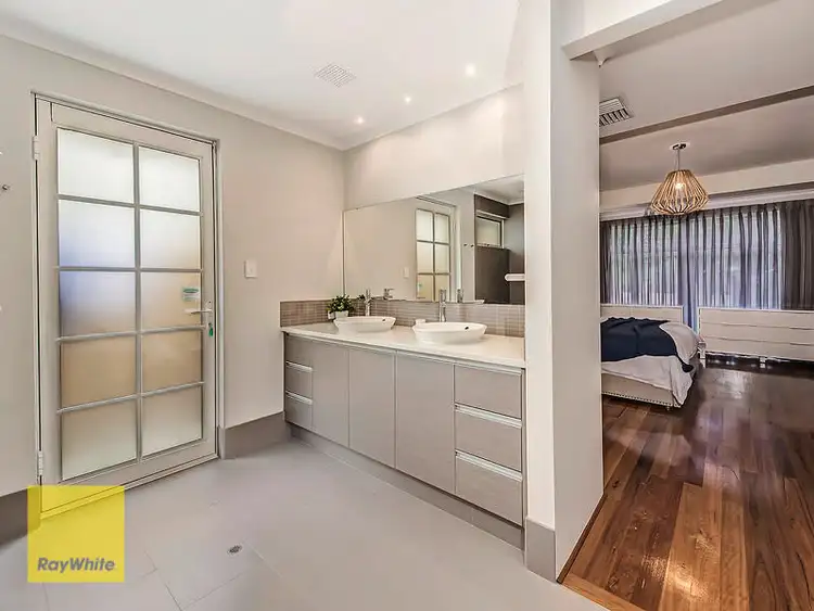 Seventh view of Homely house listing, 4 Pexton Drive, South Guildford WA 6055