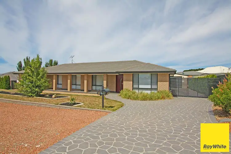 12 Simms Drive, Bungendore NSW 2621