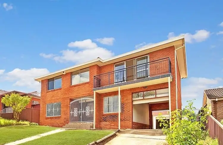 24 Tantani Avenue, Green Valley NSW 2168