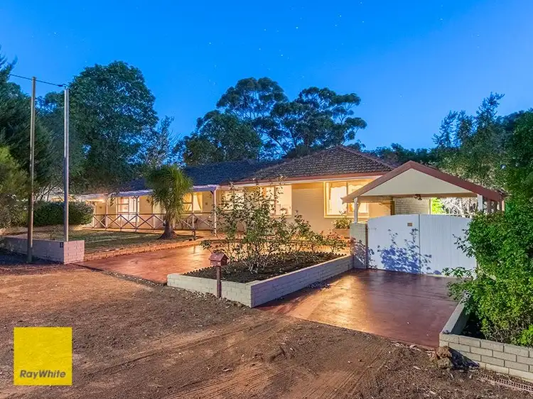 13 Springdale Road, Kalamunda WA 6076