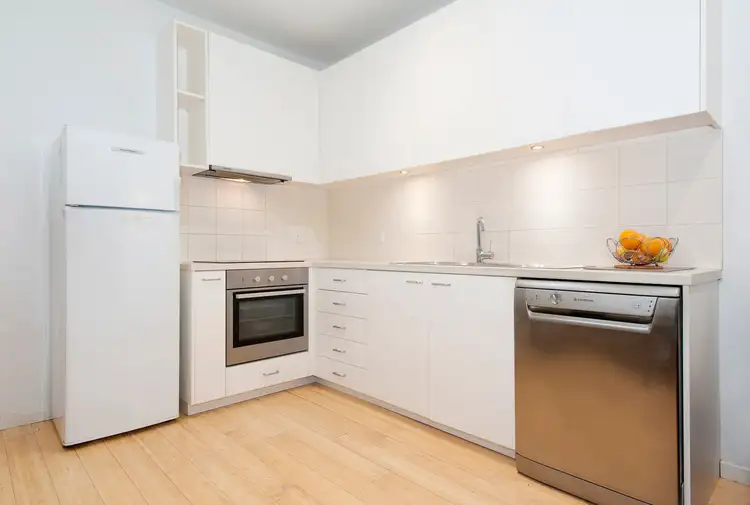 Second view of Homely townhouse listing, 25 Silverash Drive, Bundoora VIC 3083