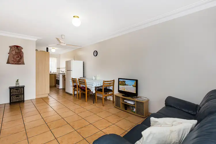 Sixth view of Homely apartment listing, 2/40 Edmondstone Street, Newmarket QLD 4051