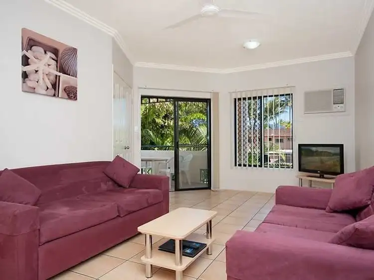 2/37-39 Digger Street, Cairns North QLD 4870