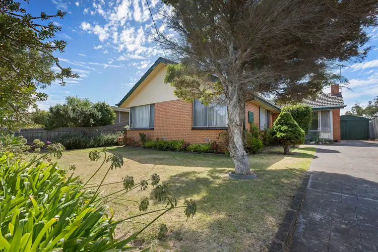10 Braidwood Avenue, Rosebud VIC 3939