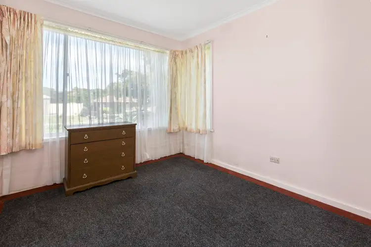 Seventh view of Homely house listing, 10 Braidwood Avenue, Rosebud VIC 3939