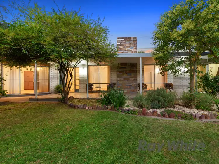 30 Parkview Parade, Benalla VIC 3672