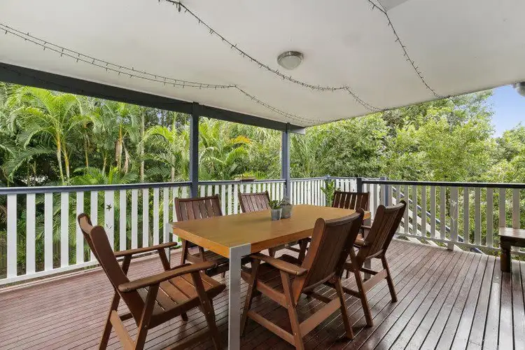 3 Ootana Street, Chapel Hill QLD 4069