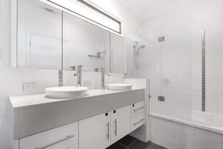 Sixth view of Homely house listing, 3 Ootana Street, Chapel Hill QLD 4069