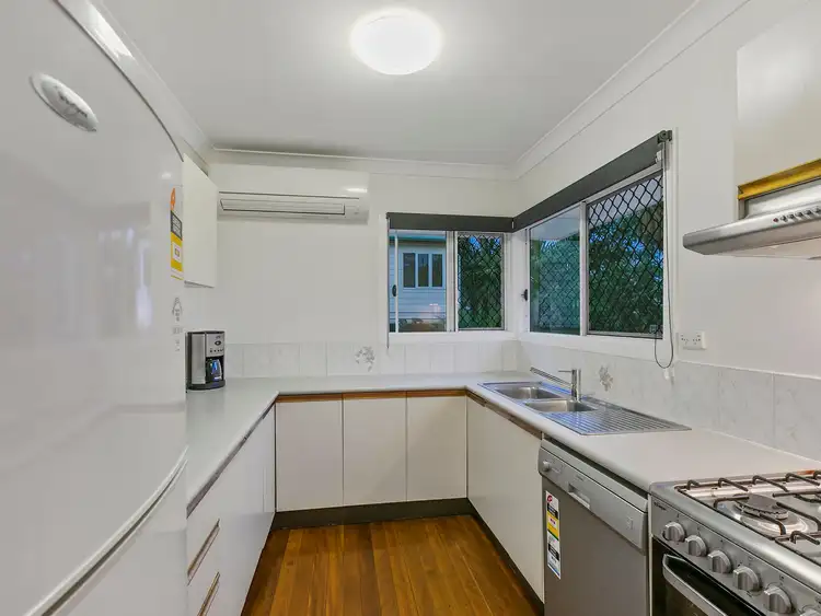 Fourth view of Homely house listing, 15 Casmaria Street, Mansfield QLD 4122