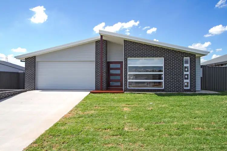 Main view of Homely house listing, 43 Kingham Street, Tamworth NSW 2340