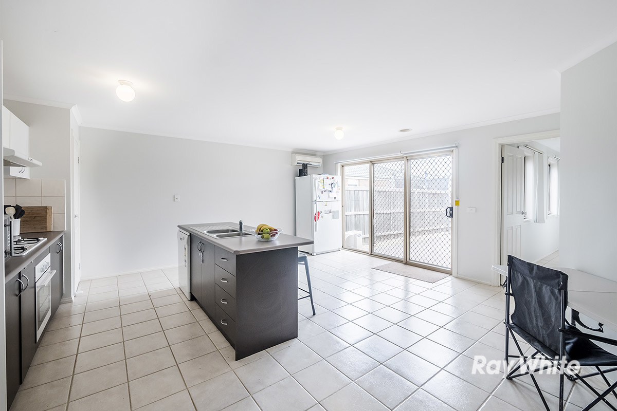 Seventh view of Homely house listing, 37 Honey Myrtle Way, Cranbourne VIC 3977