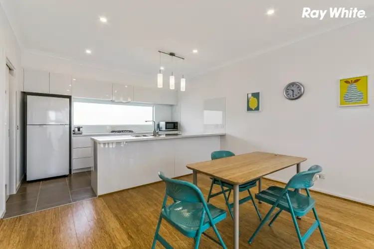 Fifth view of Homely townhouse listing, 2/87 Middleborough Road, Burwood VIC 3125