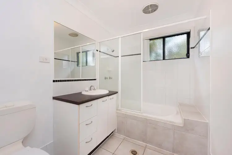 Sixth view of Homely townhouse listing, 11/1158 Cavendish Road, Mount Gravatt East QLD 4122