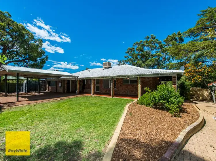 19 Crestview Crescent, Kalamunda WA 6076