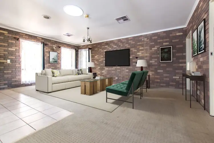 Fifth view of Homely house listing, 9 Sharyn Street, White Hills VIC 3550