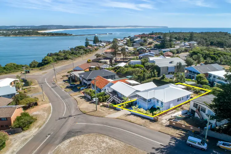 Third view of Homely house listing, 9 Hamilton Street, Swansea Heads NSW 2281
