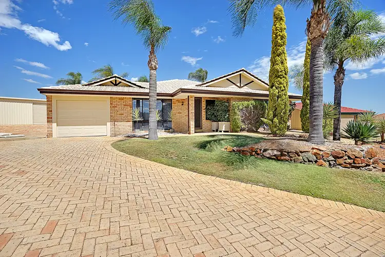 17 Norcott Vista, Marangaroo WA 6064