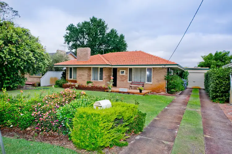 17 Leeds Street, Dianella WA 6059