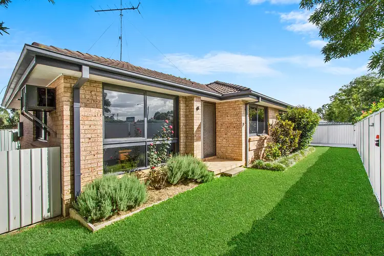 Fourth view of Homely house listing, 8 Books Crescent, Mcgraths Hill NSW 2756