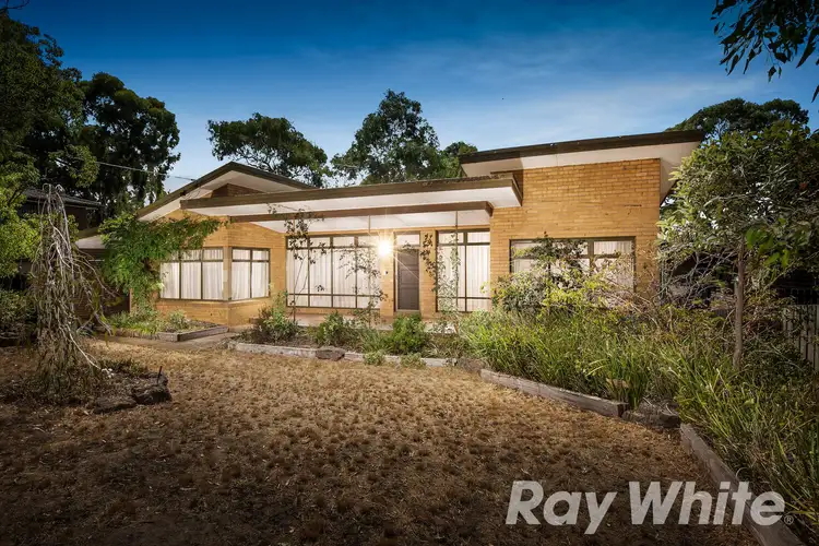 6 Dwyer Street, Macleod VIC 3085