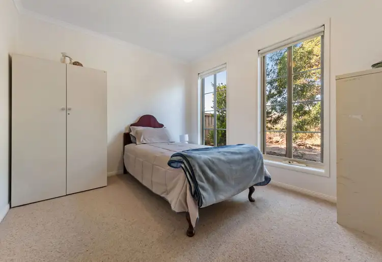 Fifth view of Homely house listing, 5 Bolac Place, Taylors Hill VIC 3037