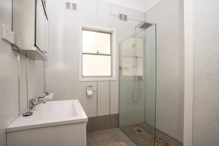 Sixth view of Homely house listing, 25 Tobruk Crescent, Orange NSW 2800