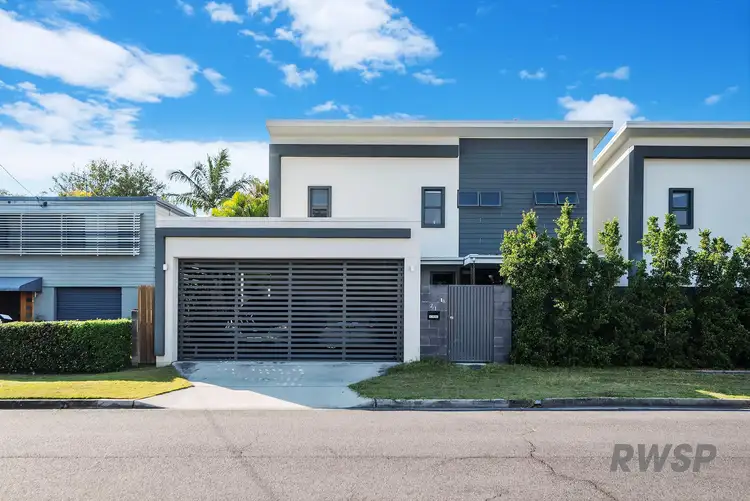 Fifth view of Homely other listing, 2/1 Fairway Avenue, Southport QLD 4215