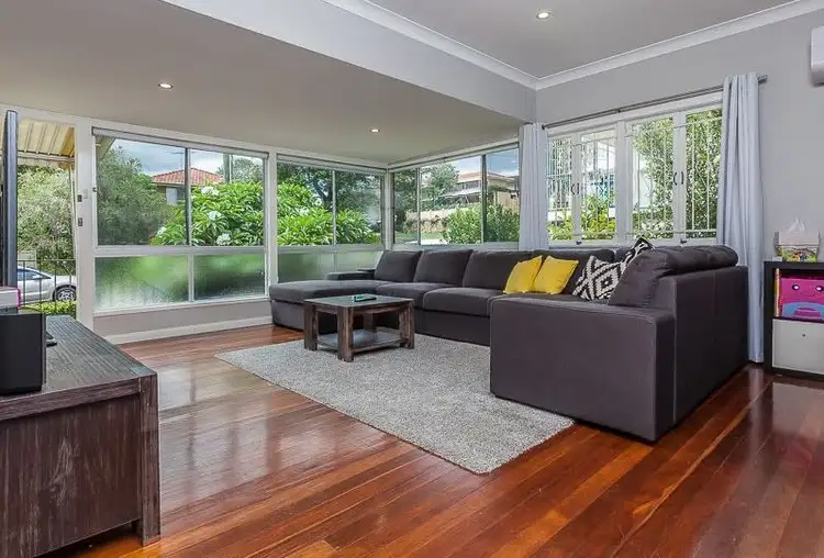 44 Fernlea Street, Geebung QLD 4034