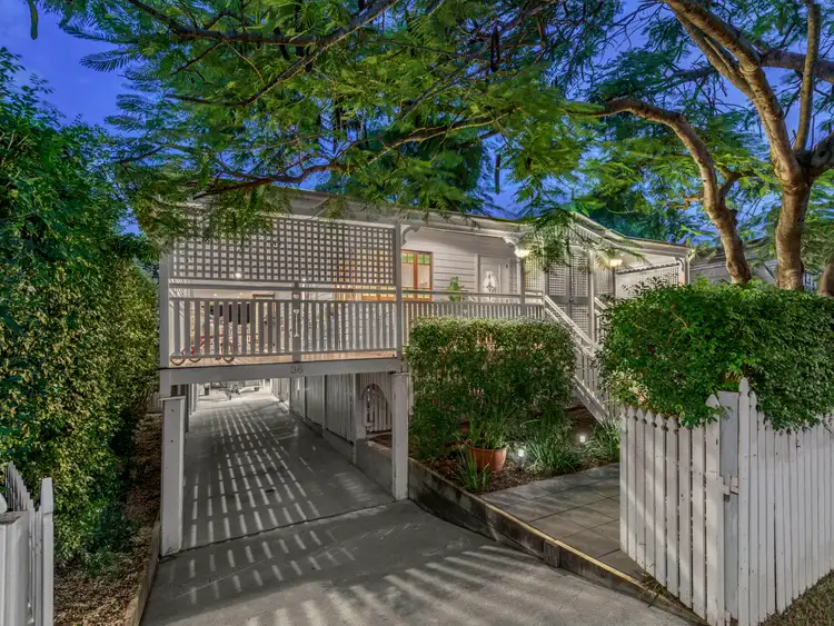 36 Howard Street, Grange QLD 4051