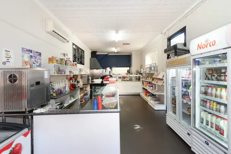 Fifth view of Homely house listing, 73 Upper Street, Tamworth NSW 2340