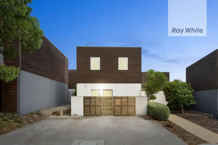 Second view of Homely townhouse listing, 7 Silverash Drive, Bundoora VIC 3083