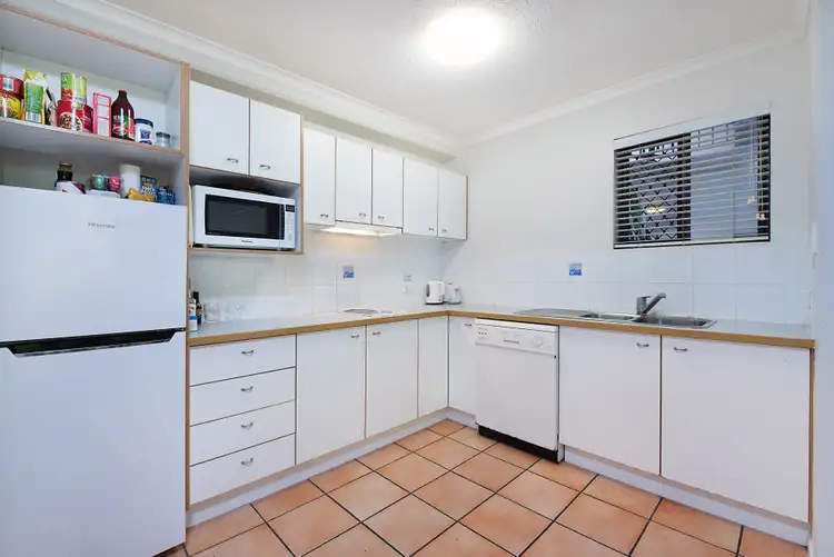 Fifth view of Homely unit listing, Unit 10/6 Beerburrum Street, Dicky Beach QLD 4551