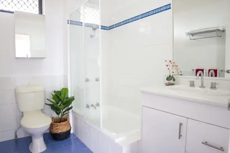 Sixth view of Homely unit listing, 2/8 Oxenham Street, Nundah QLD 4012