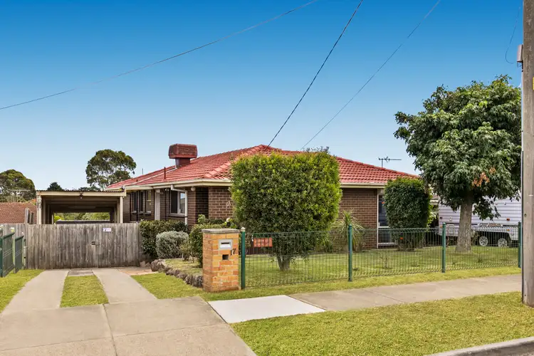 17 Melinga Crescent, Mornington VIC 3931