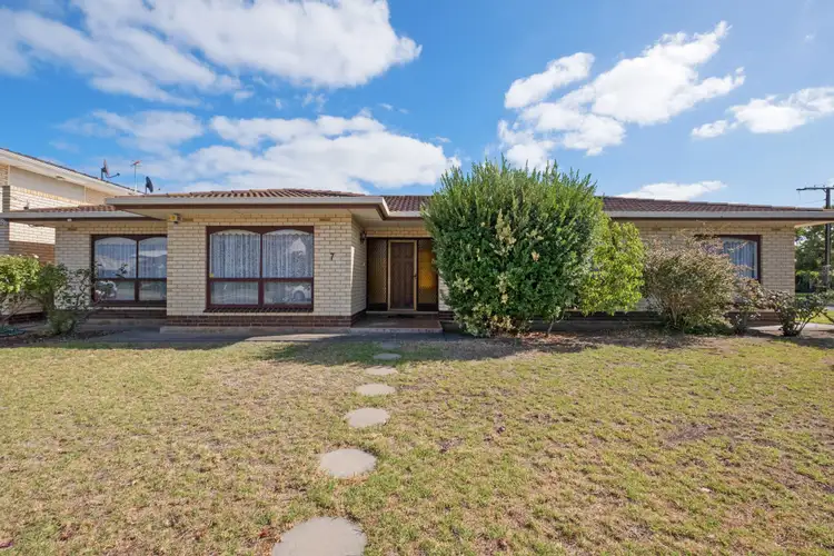 7 Bentley Avenue, Fulham Gardens SA 5024