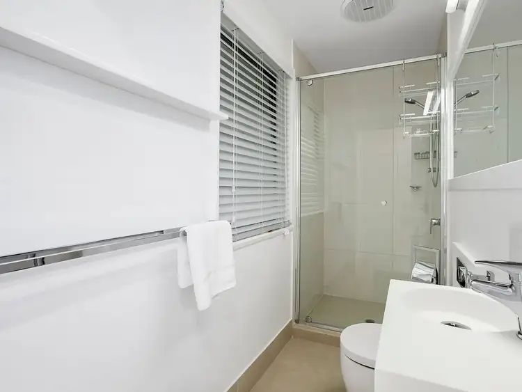 Fifth view of Homely unit listing, 6/29 Noosa Drive, Noosa Heads QLD 4567
