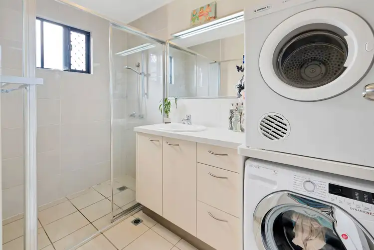 Sixth view of Homely unit listing, 2/35 Brisbane Road, Biggera Waters QLD 4216
