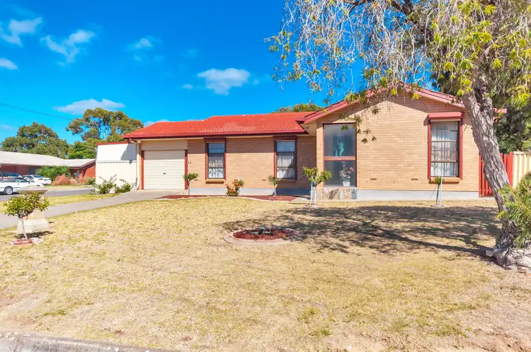 Second view of Homely house listing, 3 Ardross Crescent, Morphett Vale SA 5162