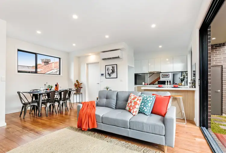 Fourth view of Homely townhouse listing, 2/166 Rathcown Road, Reservoir VIC 3073