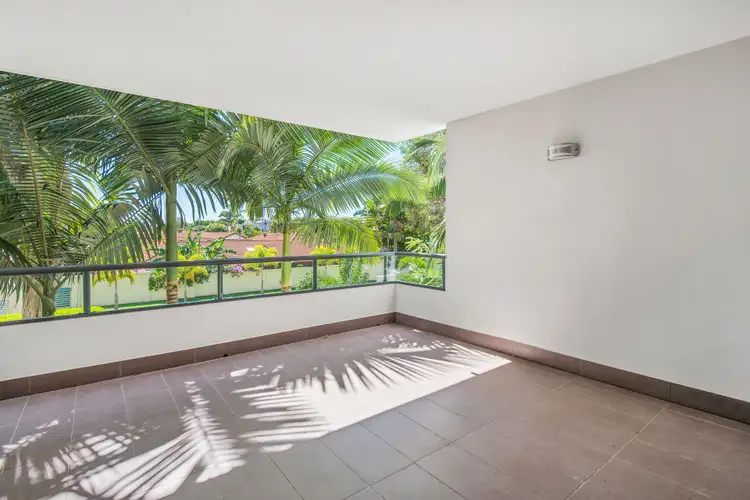 26/20-28 Bayview Street, Runaway Bay QLD 4216