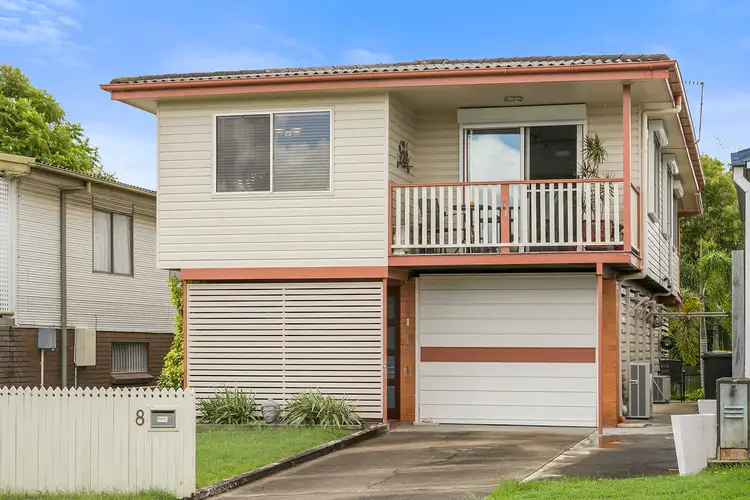 8 Karthina Street, Bulimba QLD 4171